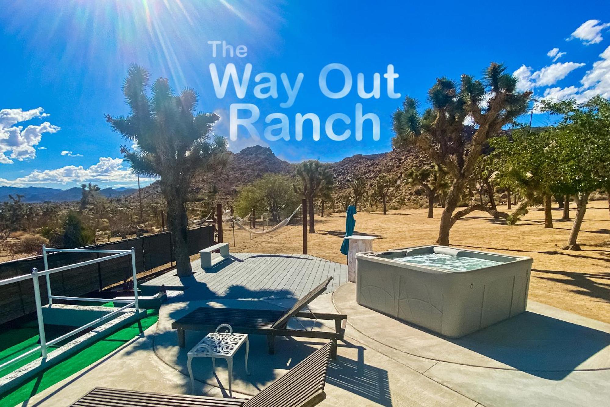 Epic Views, Huge House, Acres Of J-Trees To Explore, Hot Tub, Pool, Ac, And Mini-Golf Joshua Tree Eksteriør billede