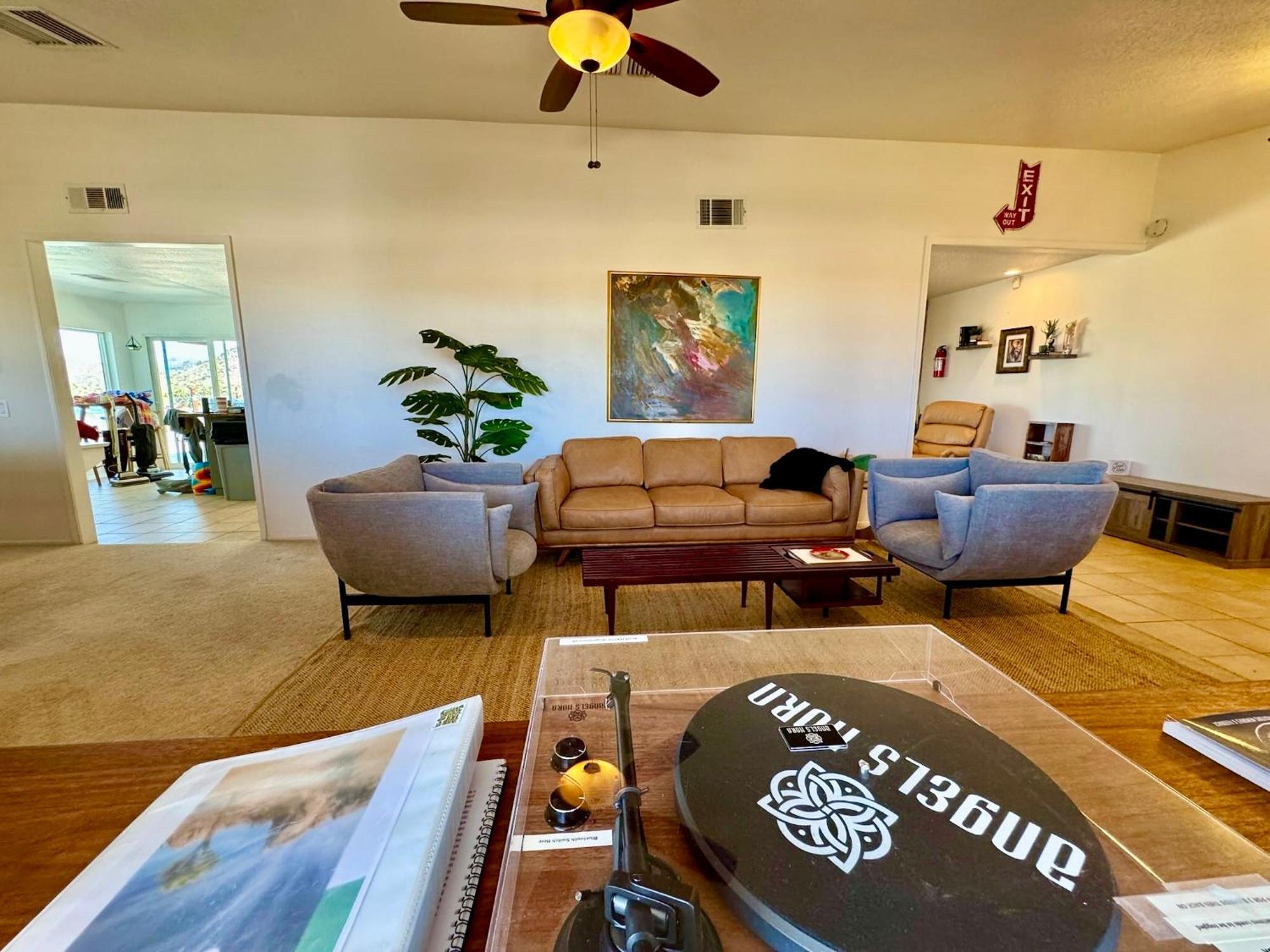 Epic Views, Huge House, Acres Of J-Trees To Explore, Hot Tub, Pool, Ac, And Mini-Golf Joshua Tree Eksteriør billede